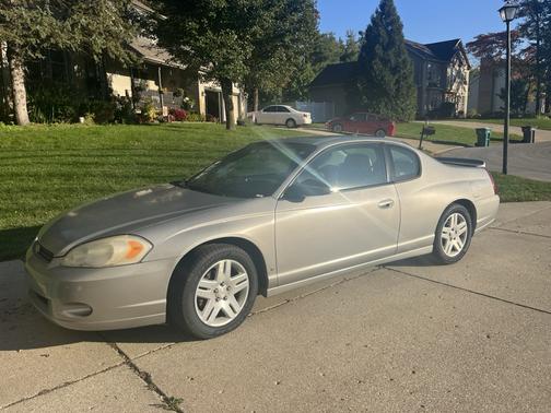 Silver 2006 Chevrolet Monte Carlo LTZ
