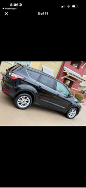 Black 2017 Ford Escape SE