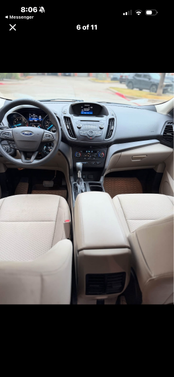 Black 2017 Ford Escape SE