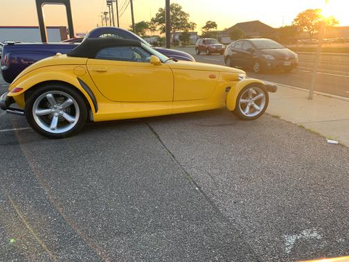 1999 Plymouth Prowler Base