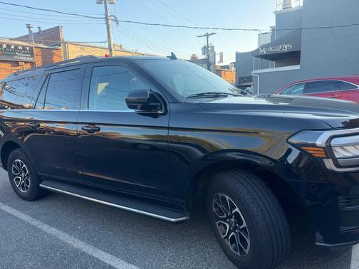 Black 2023 Ford Expedition Max XLT