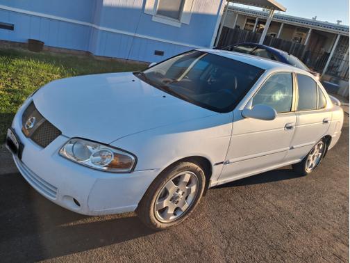 White 2005 Nissan Sentra 1.8 S