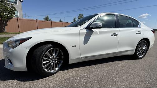 2018 INFINITI Q50 3.0t LUXE