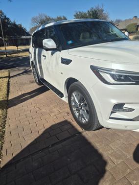 2019 INFINITI QX80 LUXE