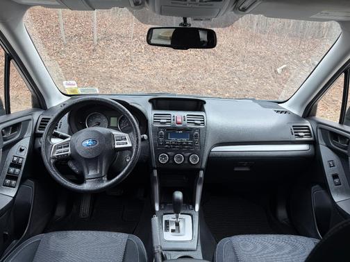 Black 2015 Subaru Forester 2.5i Premium