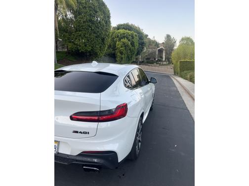 2021 BMW X4 M40i