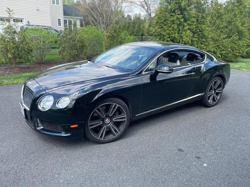 Photo 4 of 11 of 2015 Bentley Continental GT V8