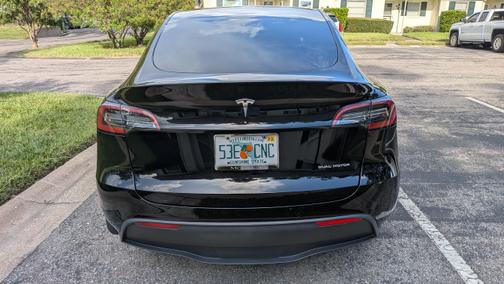 2022 Tesla Model Y Long Range