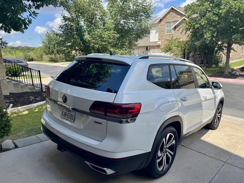 2023 Volkswagen Atlas 3.6L SEL