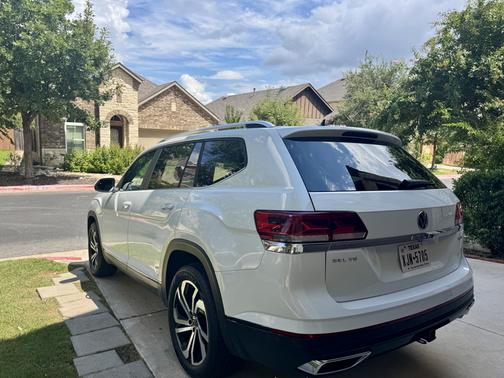 2023 Volkswagen Atlas 3.6L SEL