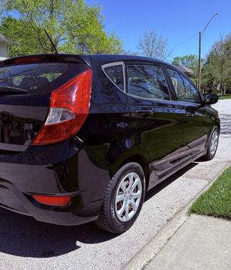 Black 2014 Hyundai Accent GS