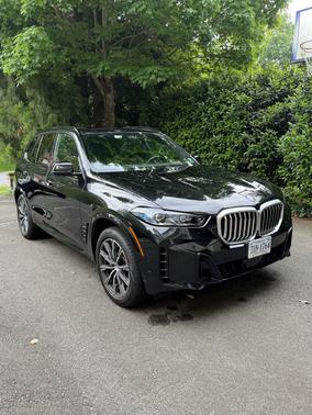 Black 2025 BMW X5 PHEV xDrive50e
