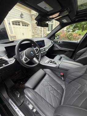Black 2025 BMW X5 PHEV xDrive50e