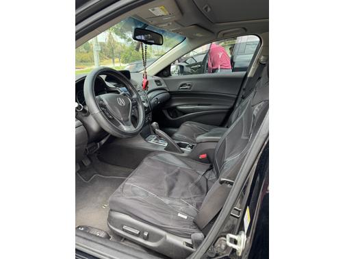 2013 Acura ILX 2.0L w/Premium Package