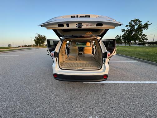 2015 Toyota Highlander Limited Platinum