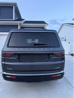 2022 Jeep Wagoneer Series II
