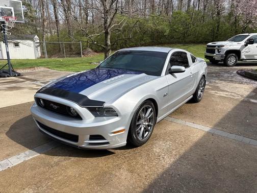 2014 Ford Mustang GT Premium