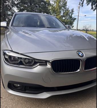 Silver 2018 BMW 320 i xDrive