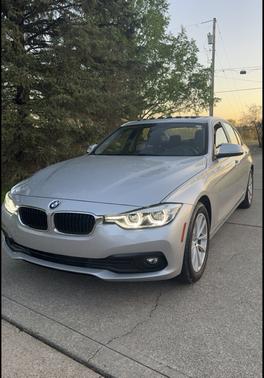 Silver 2018 BMW 320 i xDrive