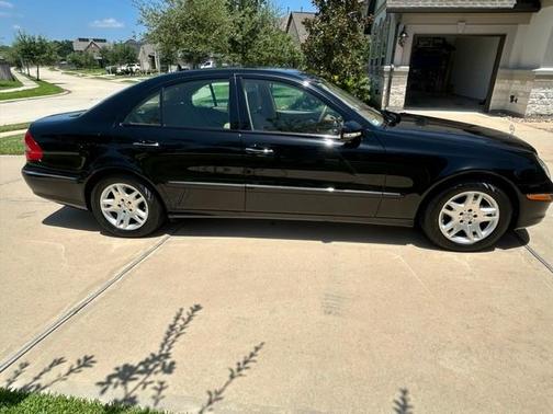 Black 2007 Mercedes-Benz E-Class E320 Bluetec
