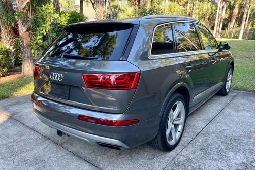 2019 Audi Q7 55 Prestige