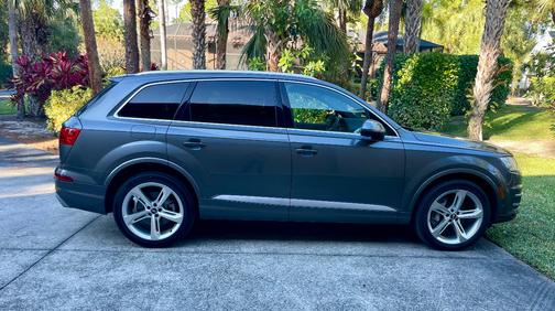 2019 Audi Q7 55 Prestige