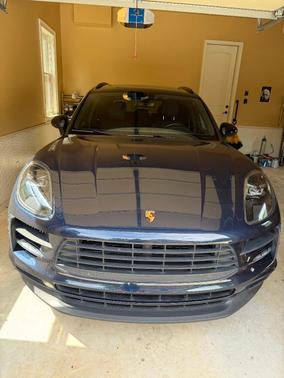 Blue 2020 Porsche Macan Macan S