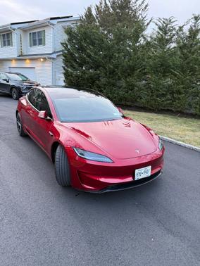 2024 Tesla Model 3 Performance