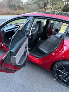 2024 Tesla Model 3 Performance