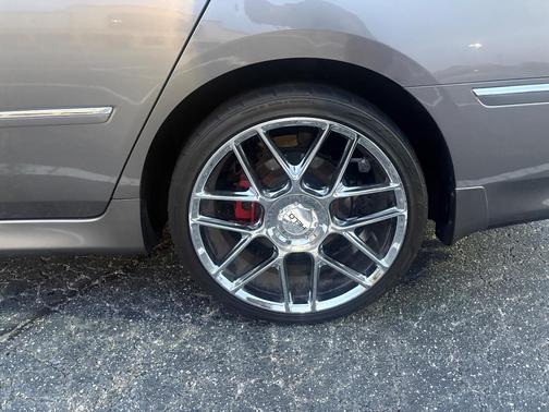 Gray 2009 INFINITI M35 x