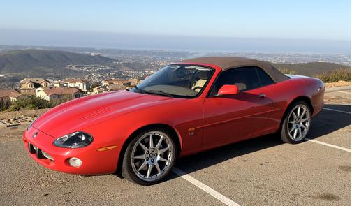 2003 Jaguar XKR Base
