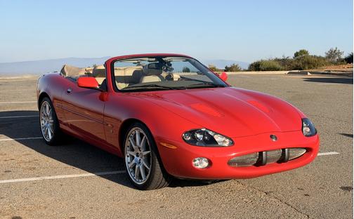 2003 Jaguar XKR Base
