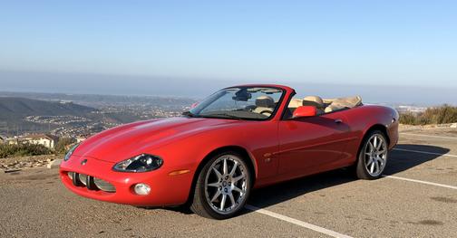 2003 Jaguar XKR Base