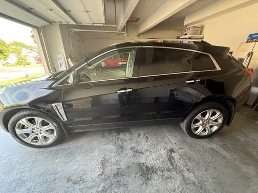 Black 2014 Cadillac SRX Performance Collection