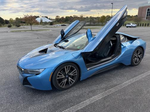 2016 BMW i8 Base