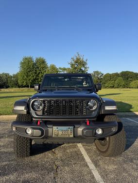 Blue 2025 Jeep Wrangler Rubicon