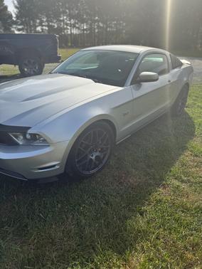 2010 Ford Mustang GT Premium