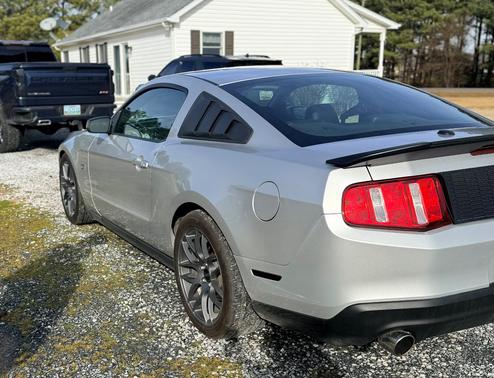 2010 Ford Mustang GT Premium