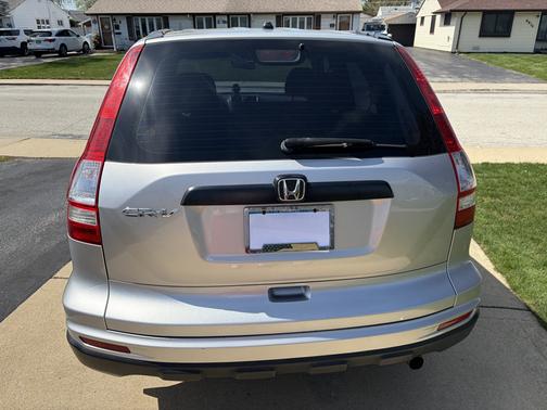 Silver 2011 Honda CR-V LX