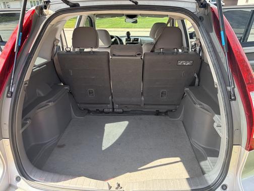 Silver 2011 Honda CR-V LX