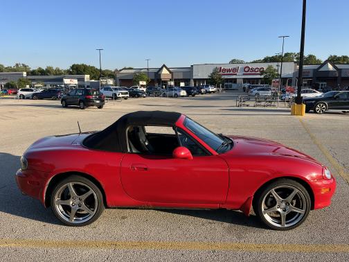 2003 Mazda MX-5 Miata Base