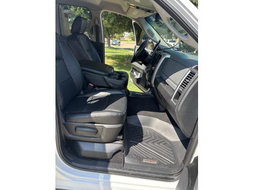 2015 RAM 1500 SLT