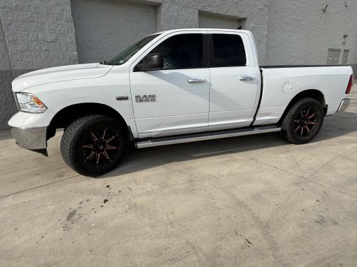 2015 RAM 1500 SLT