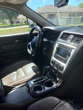 Gold 2014 GMC Acadia SLT-1