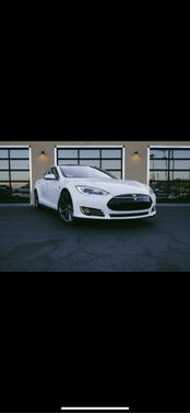2015 Tesla Model S 85D