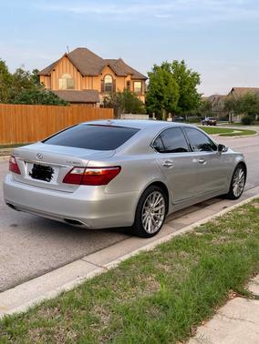 2010 Lexus LS 460 Base