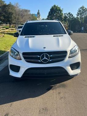 White 2019 Mercedes-Benz GLE 400 4MATIC