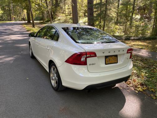2012 Volvo S60 T5