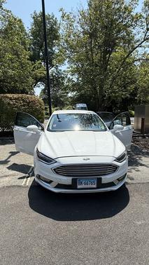 2017 Ford Fusion Hybrid SE