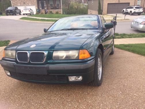 Photo 2 of 12 of 1998 BMW 323 iC